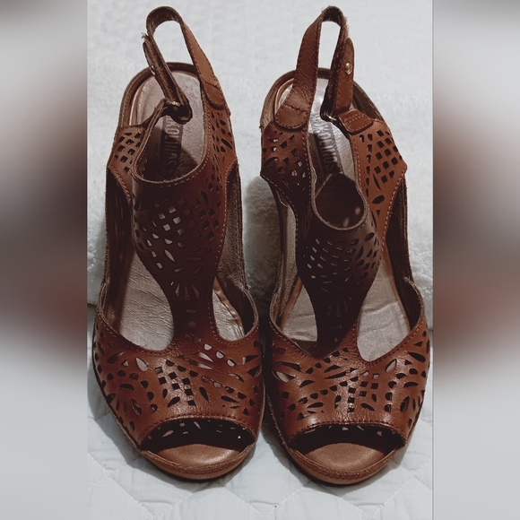 PIKOLINOS Shoes - PIKOLINOS Brown Cutout Heels Size 38/8